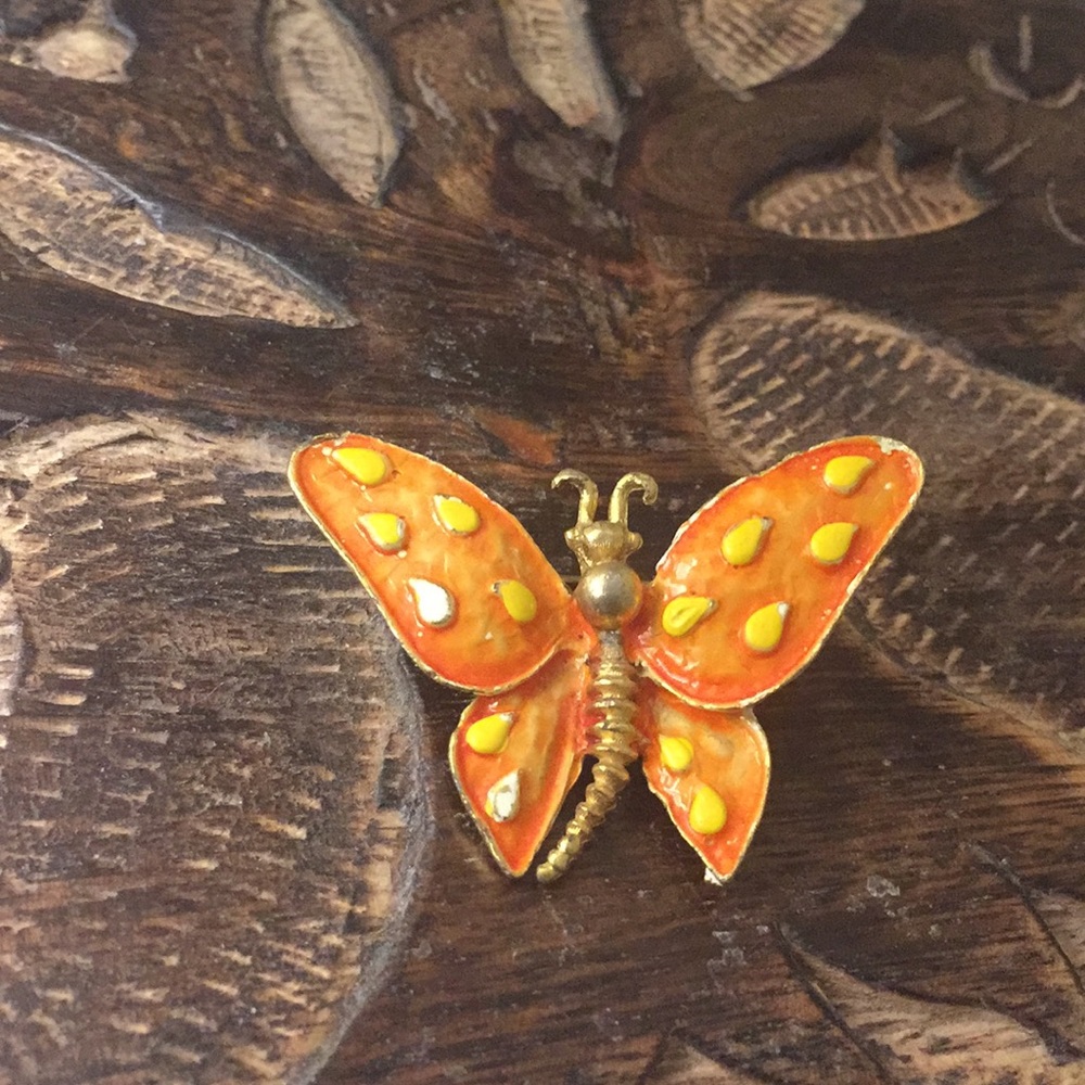 90’s Vintage Butterfly Brooch